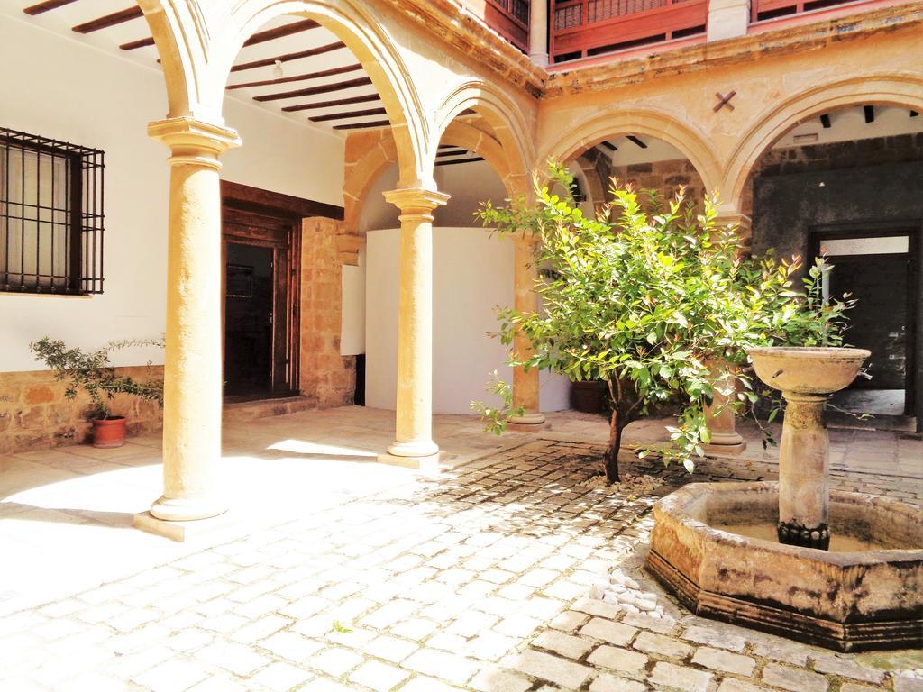 Luz Del Renacimiento Ubeda Apartamento Exterior foto
